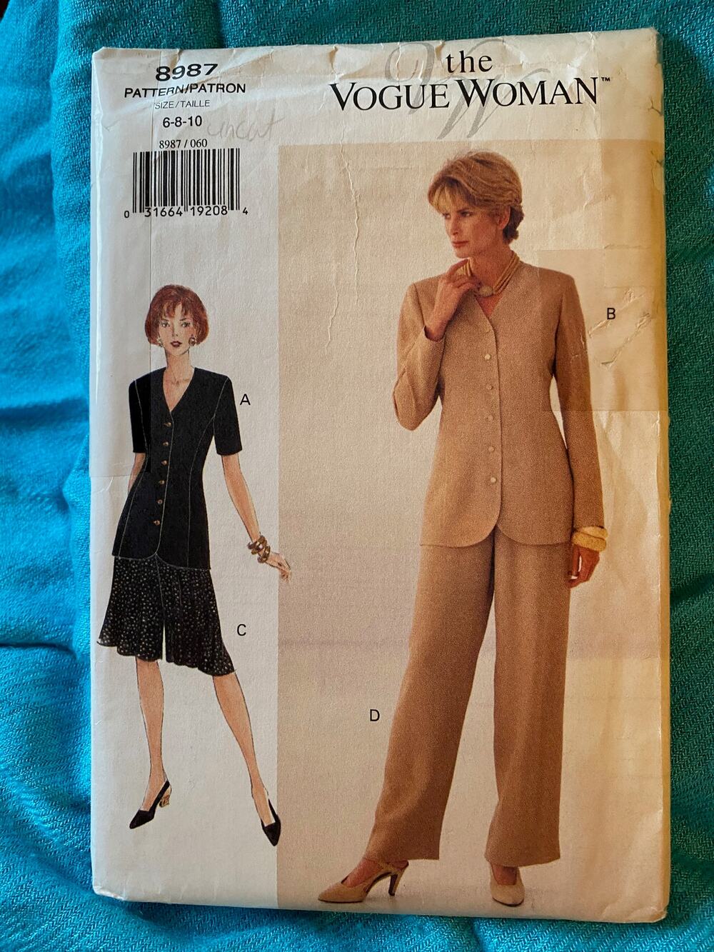 Vogue sewing pattern 8987 suit blazer pants skirt3